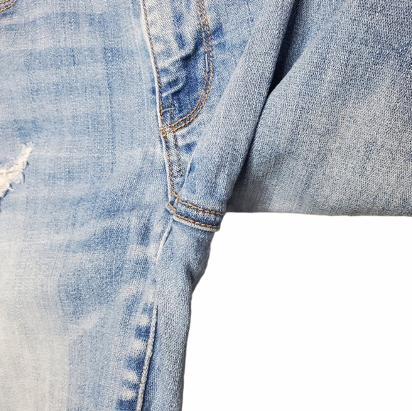 American Eagle Hi-Rise Jegging Distressed 8 Light - Picture 9 of 15